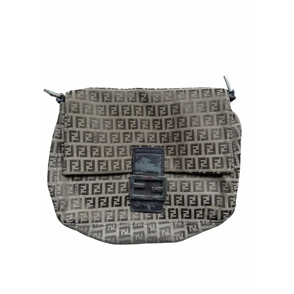 Fendi Zucca Handbag DAMAGES- REQUIRES REPAIR - Picture 7 of 7